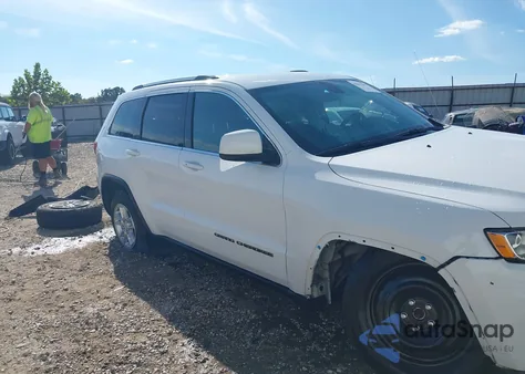 2020 Jeep Grand Cherokee Laredo E 4X4 из США, поврежденный, VIN 1C4RJFAG5LC360449
